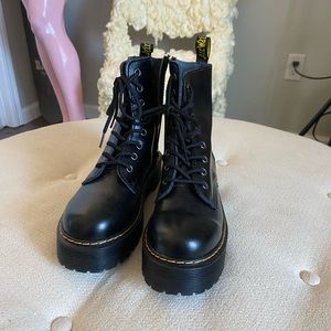 Black combat boots *read description*